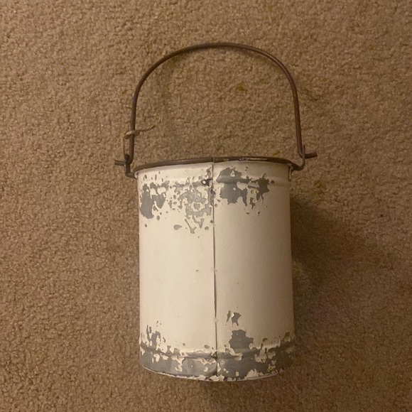 Snowflake Metal Tin Bucket - Picture 3 of 4